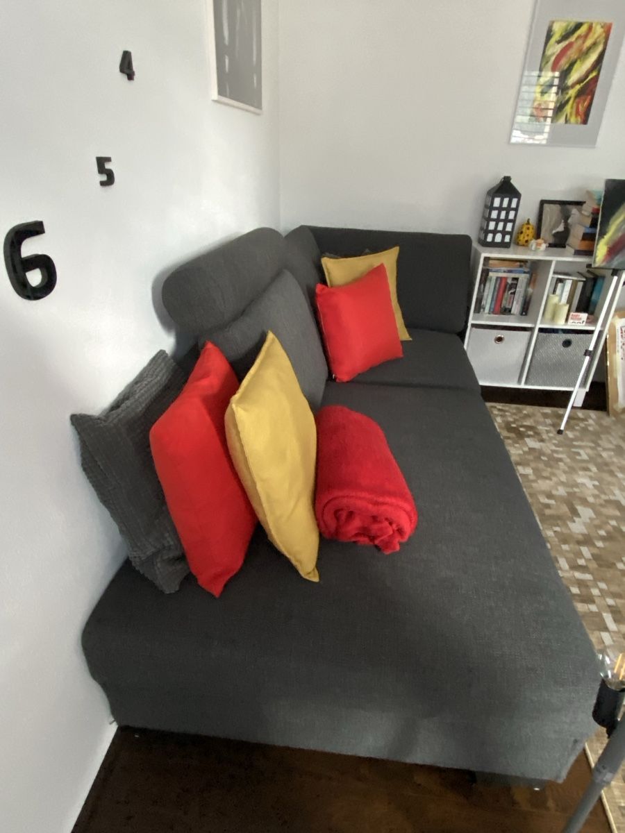 Sofas: IKEA Sörvallen Eckcouch (2 von 3 Elemente)  – D'occasion à Chur par Anditore 1