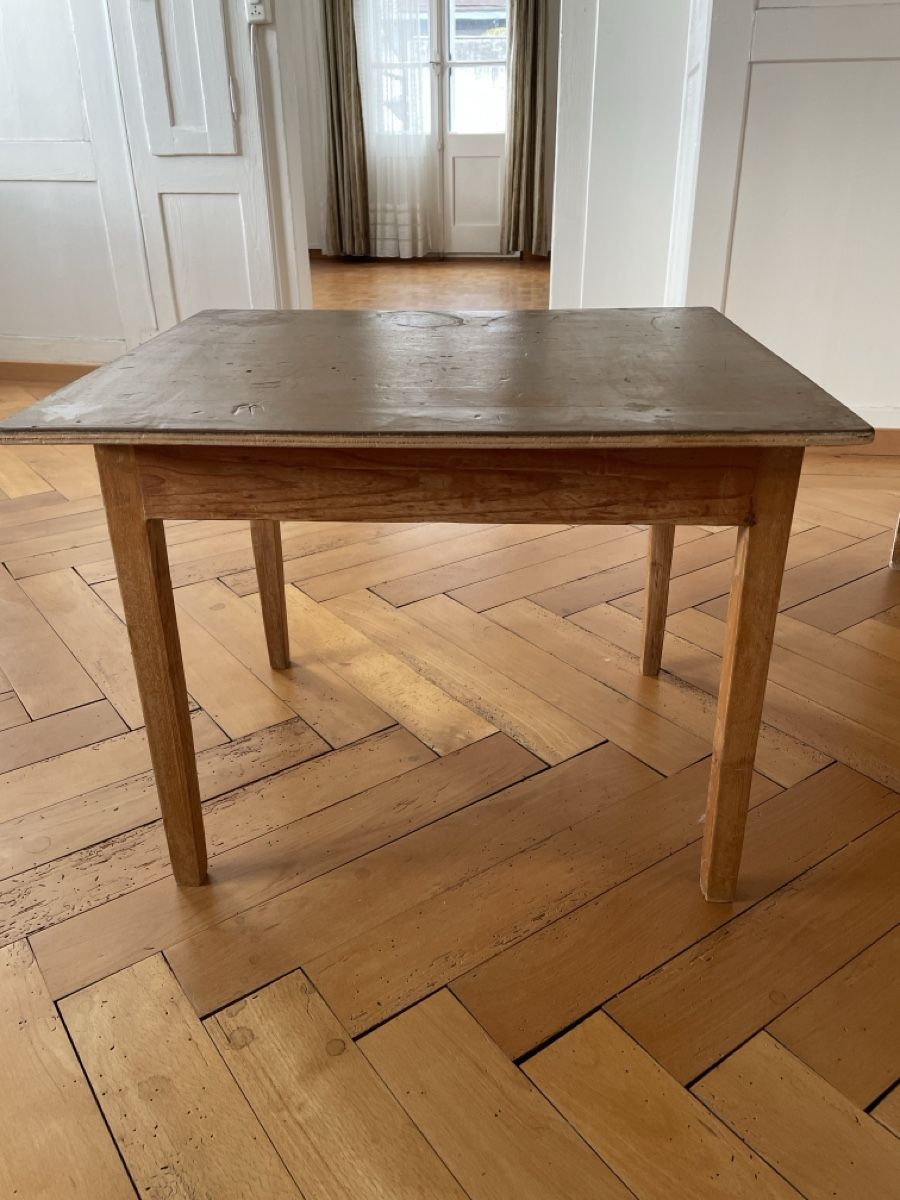 Tavoli: Kleiner Holztisch – Usato da Walchwil venduto da zim_pd6x 1