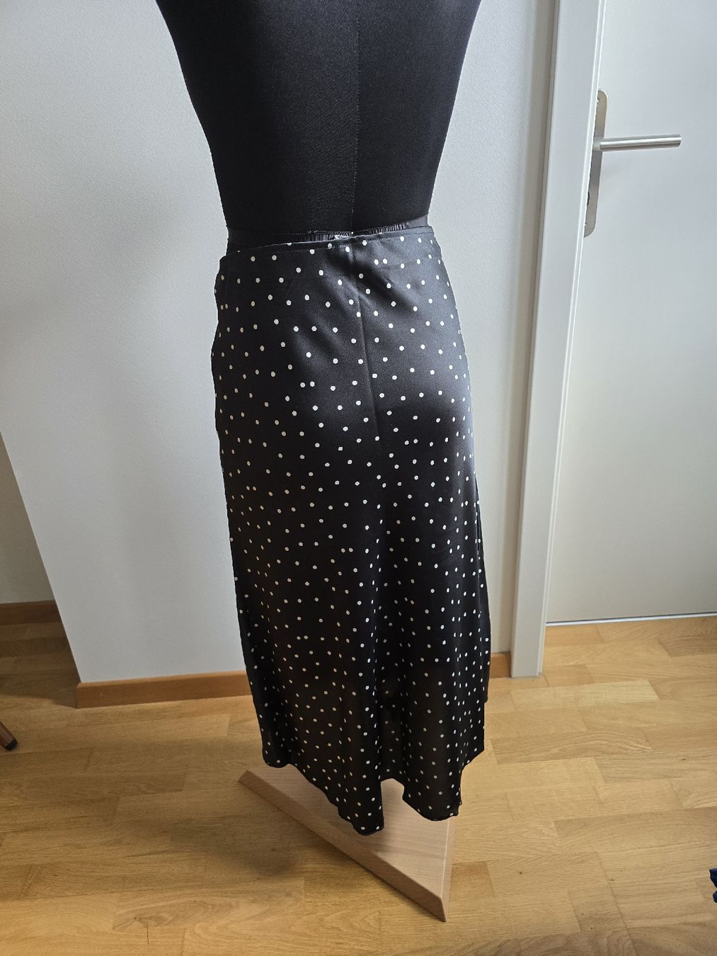 Abercrombie Jupes: Midikupe gepunktet – Neuf (Voir description) à Zürich par ale_bg2x 1