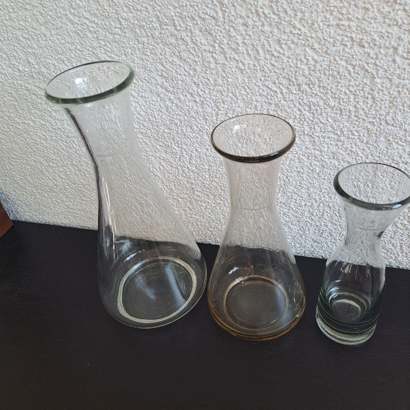 Karaffen: 3 antike Weinkaraffen – Gebraucht aus Riehen von Appia48 1