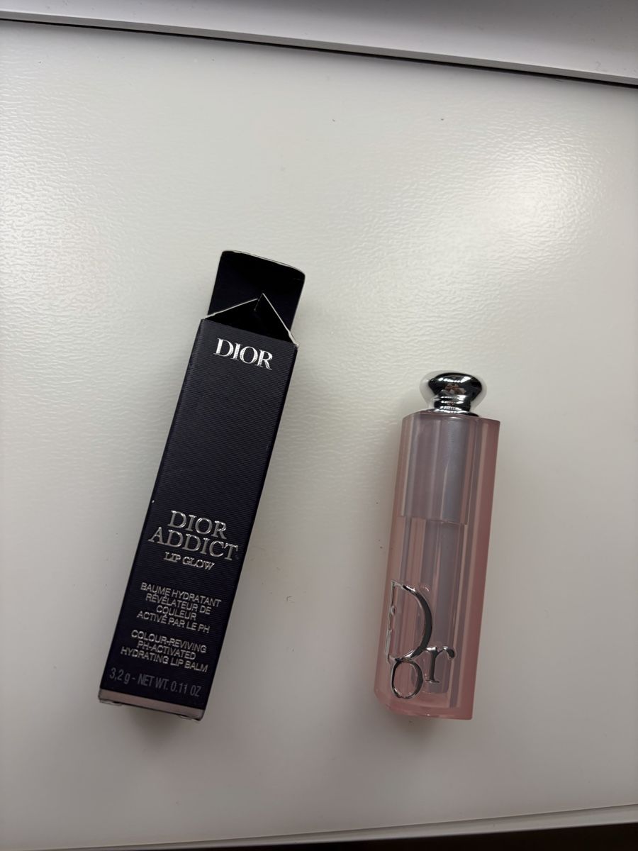 Dior Make-up: Dior Addict Lip Glow 007 Raspberry - Perfect for Summer! – Nuovo (secondo la descrizione) da Merenschwand venduto da selenaaneles