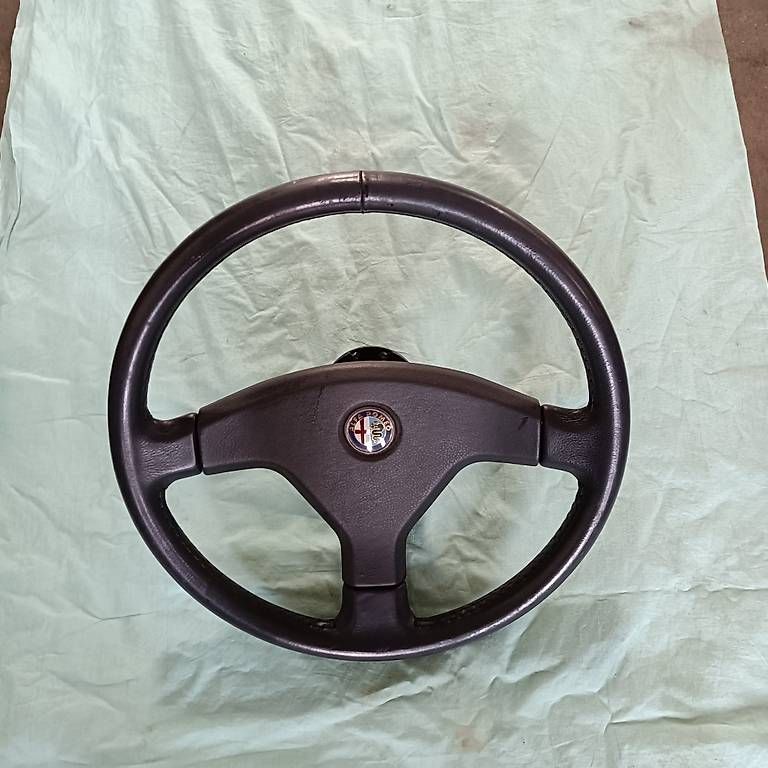 Tutti pezzi di ricambio auto: Alfa 33 – Usato da Bironico venduto da aut_v8ks