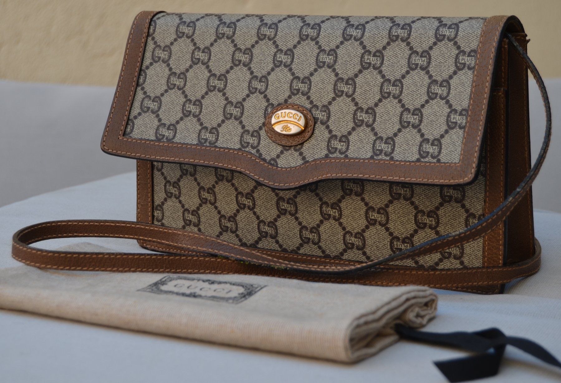 Gucci Borse da donna: Gucci Tasche / sac – Usato da Collonges venduto da Auganien