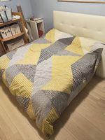 Doppelbett mit Stauraum  guter Zustand