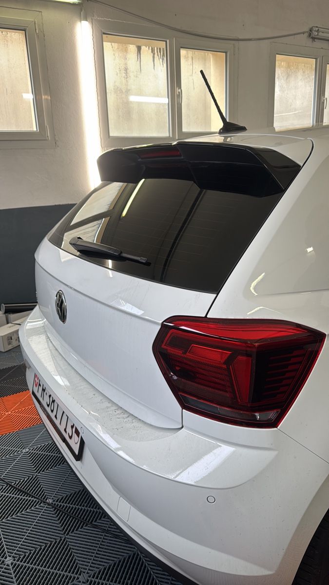 VW Automobili: VW Polo GTI DSG 2.0 – Usato da Courtepin venduto da gil_56w6 4