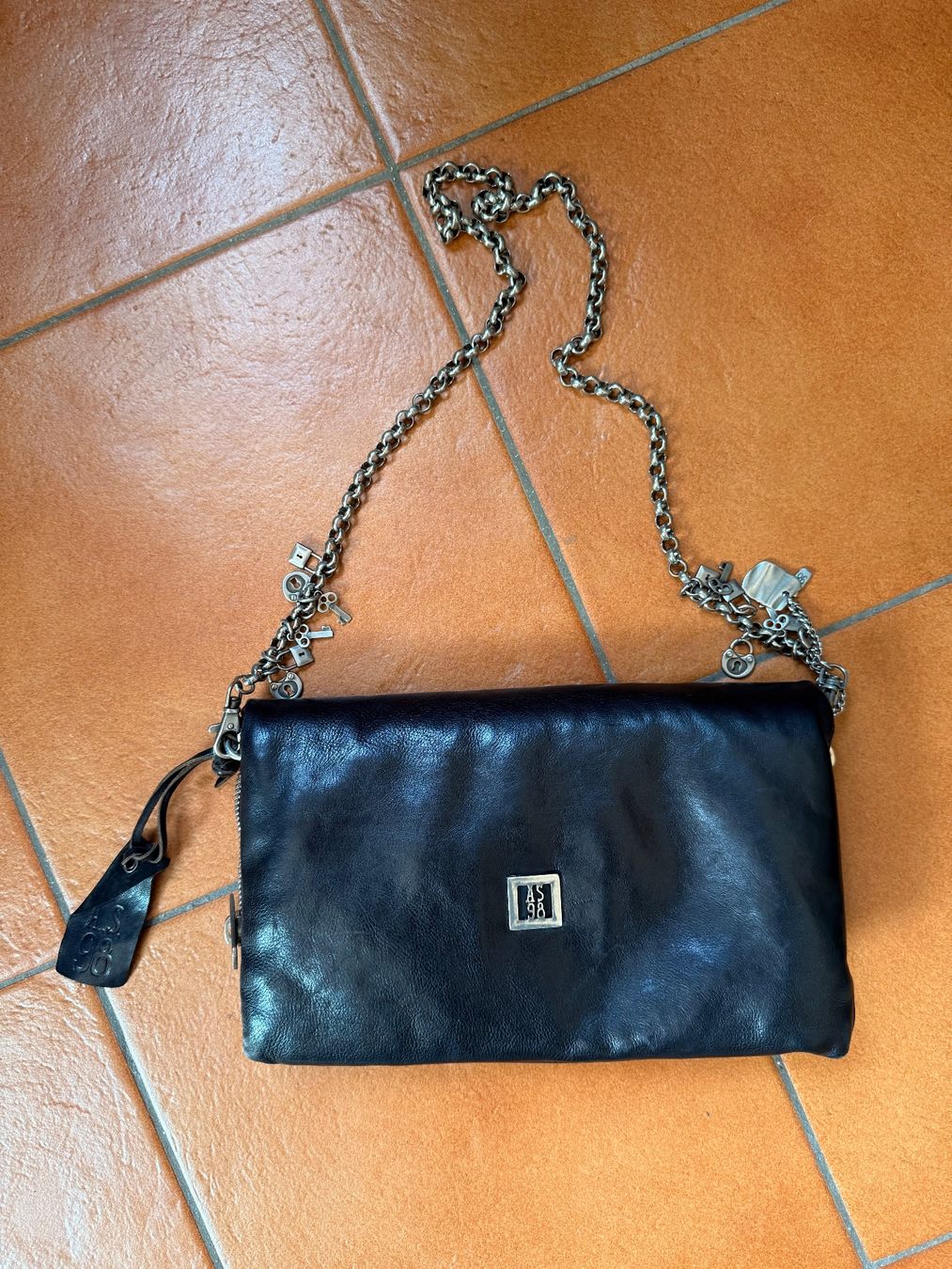 As98 Borse da donna: Borsa a tracolla AS98 in pelle nera – Nuovo (secondo la descrizione) da Bellinzona venduto da bul_mvy5