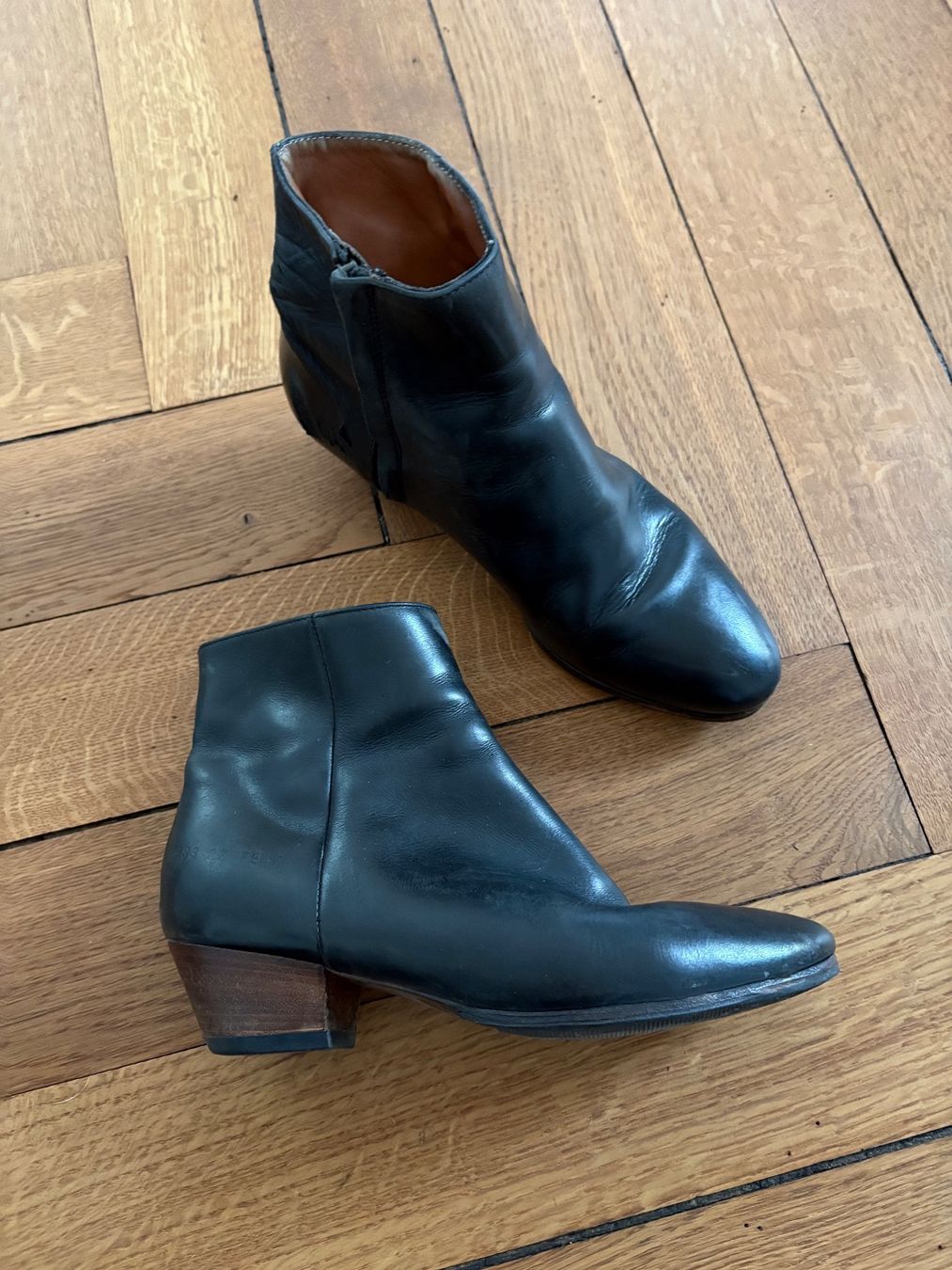 Scarpe da donna: Stiefeletten von WOMAN BY COMMON PROJECTS Gr.37 – Usato da Zürich venduto da triangular 5