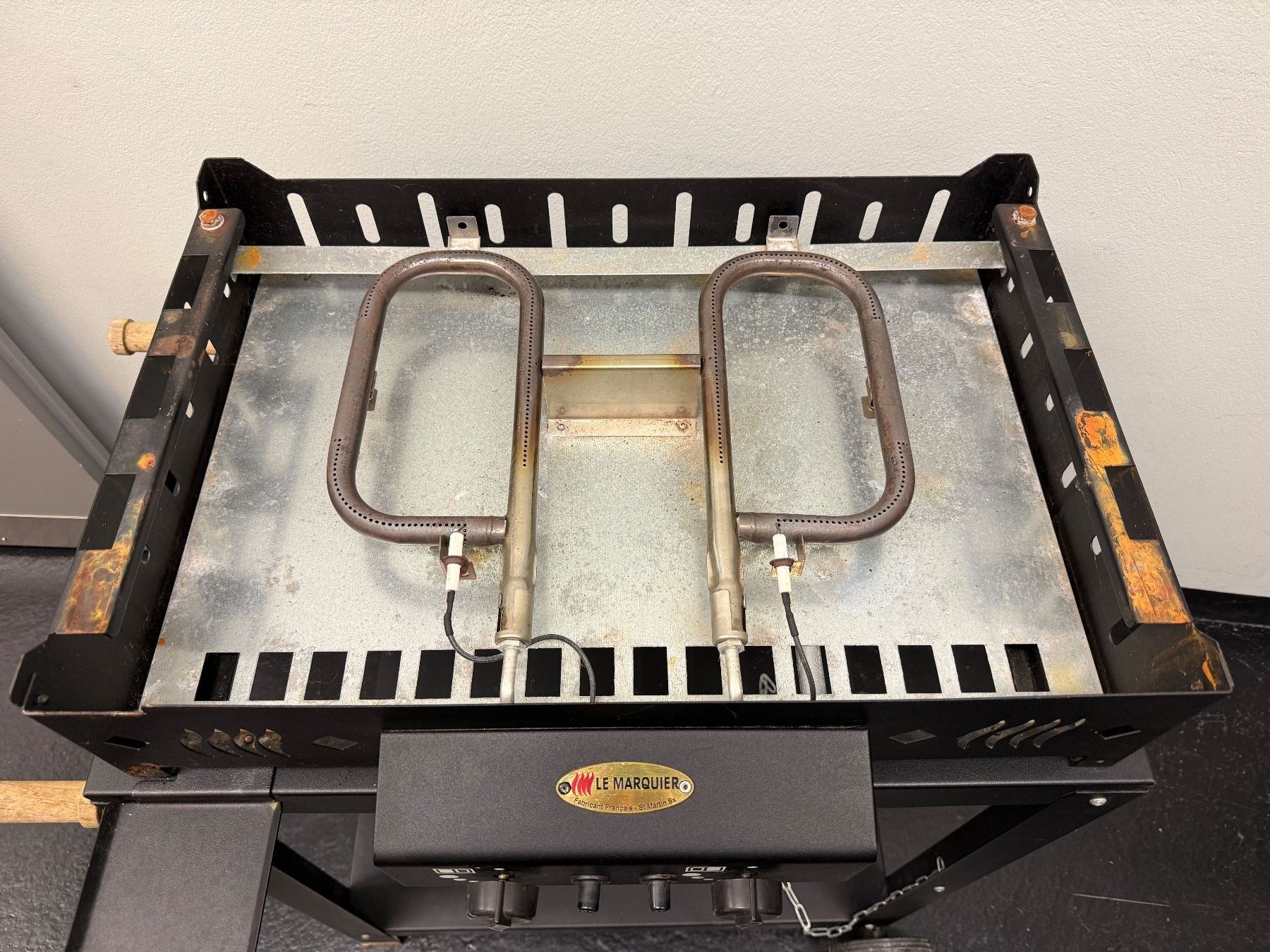 Griglie: Plancha von Le Marquier mit Unterwagen – Usato da Binningen venduto da Sheeep 4