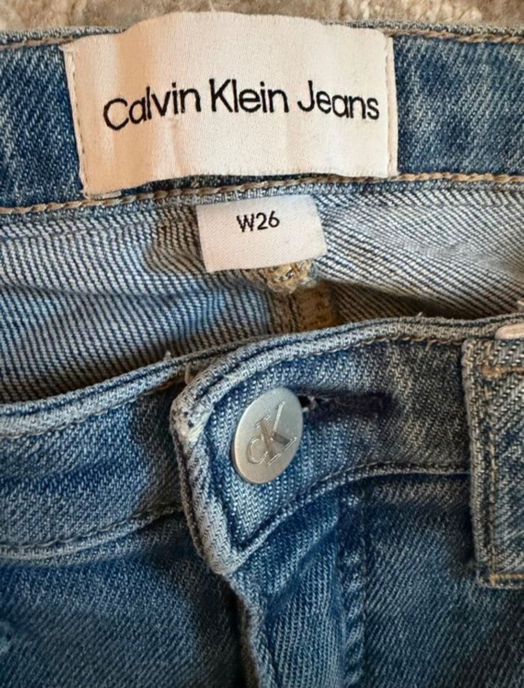 Calvin Klein Jeans: Calvin Klein Jeans Grösse 26, slim – Nuovo (secondo la descrizione) da Sursee venduto da hypnoticpoison 3