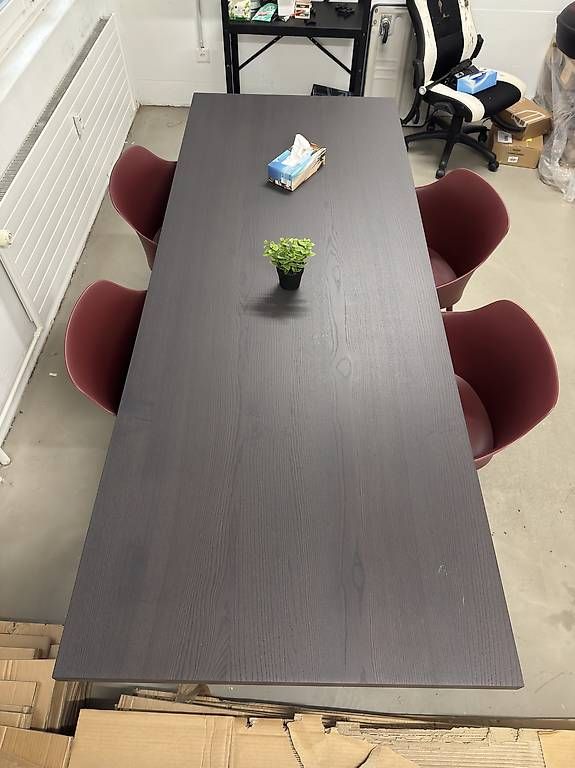 Set di tavolo e panche: Esstisch IKEA BERGSHYTTAN mit 4 Stühlen – Usato da Bern venduto da Karim333 1