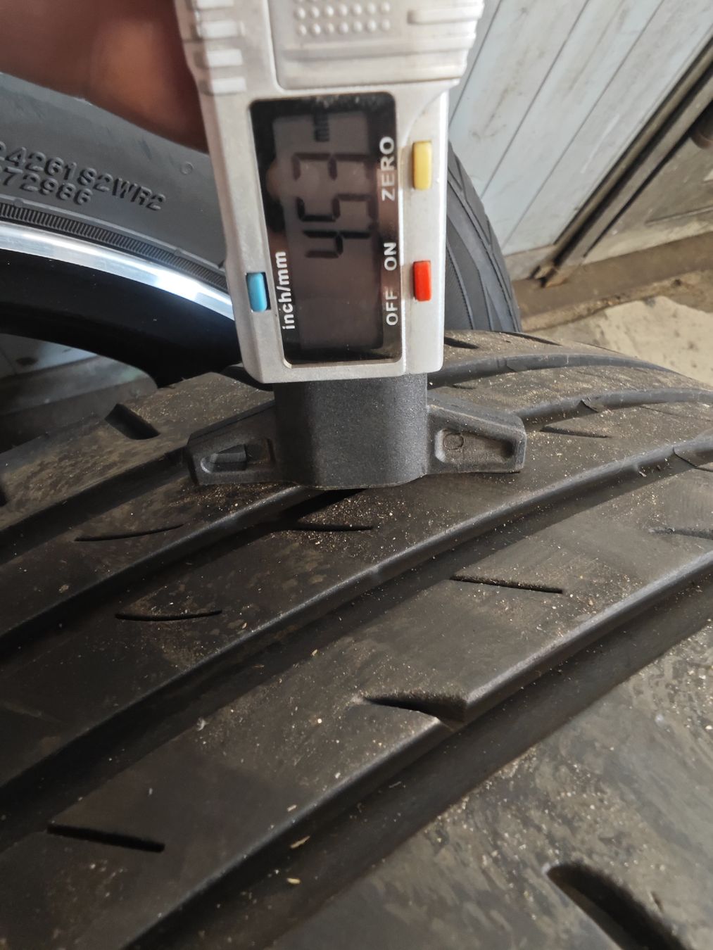 Mitsubishi Pneumatici & Ruote complete: Alufelgen Mitsubishi Lancer SB – Usato da Schwaderloch venduto da rsevo 1