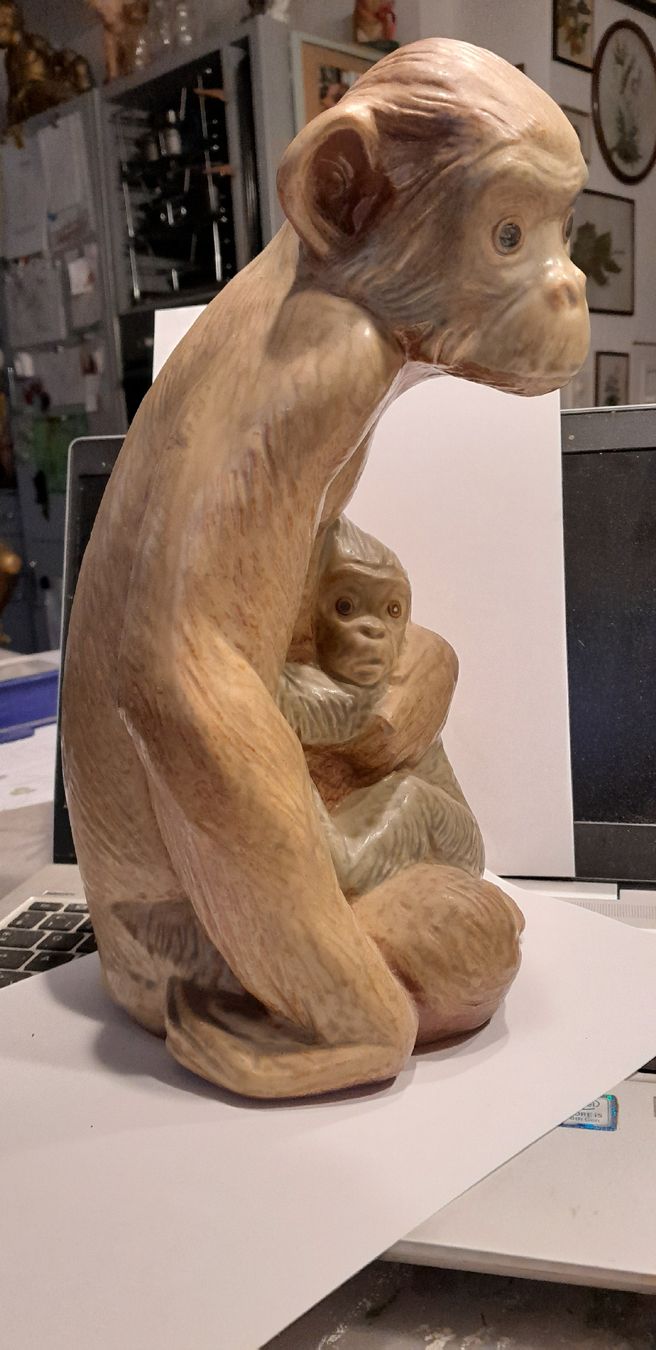 Lladro Figurines: Lladro Affenfigur Mutter mit Kind Porzellanfigur – D'occasion à Biel-Benken BL par Sternstaub 2