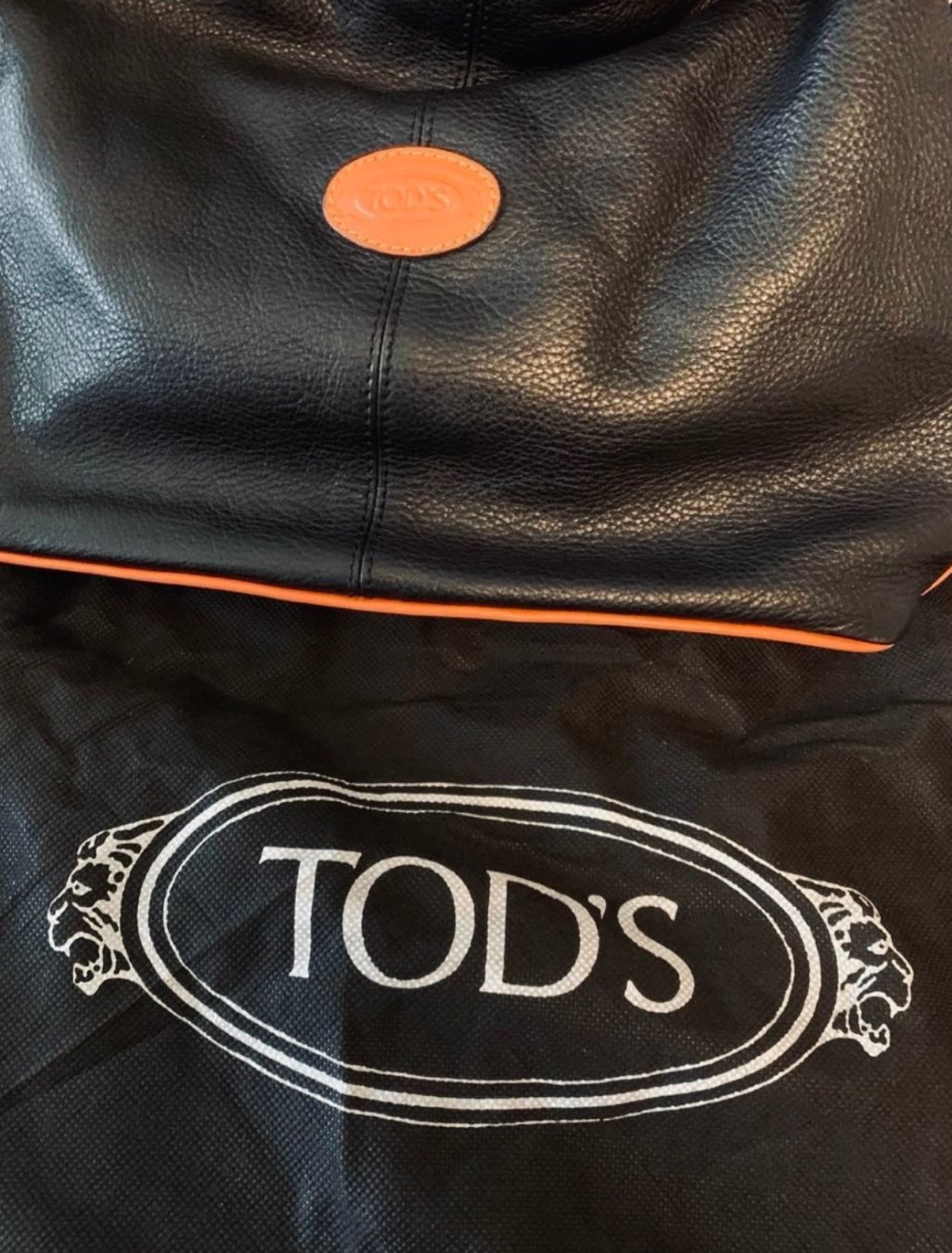 Tod'S Borse da donna: TOD’S LEATHER SHOULDER BAG – Nuovo (secondo la descrizione) da Zollikon venduto da ces-chic 5