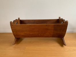 Antique Wiege
