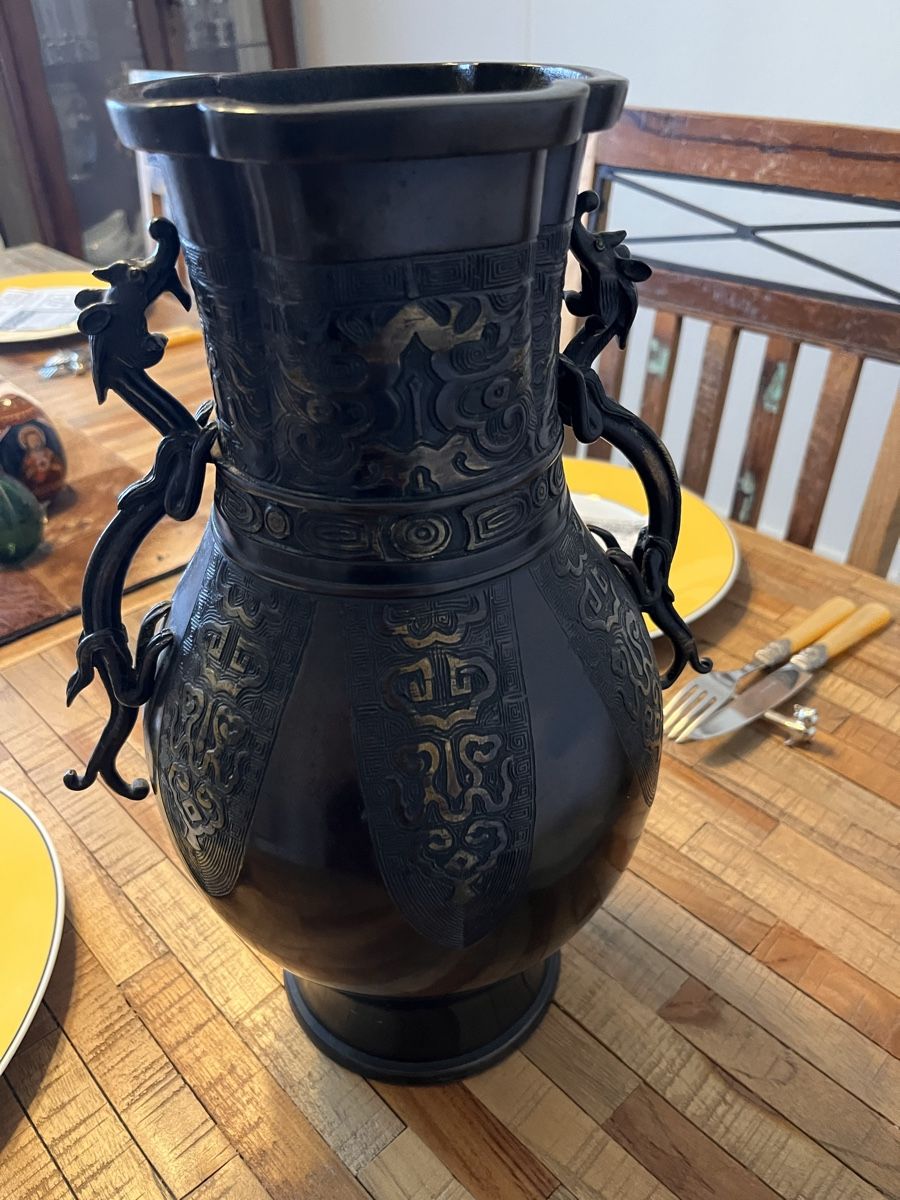 Vasi & Recipienti: Bronze Vase 4.1 kg – Usato da St. Margrethen SG venduto da Lillicasso