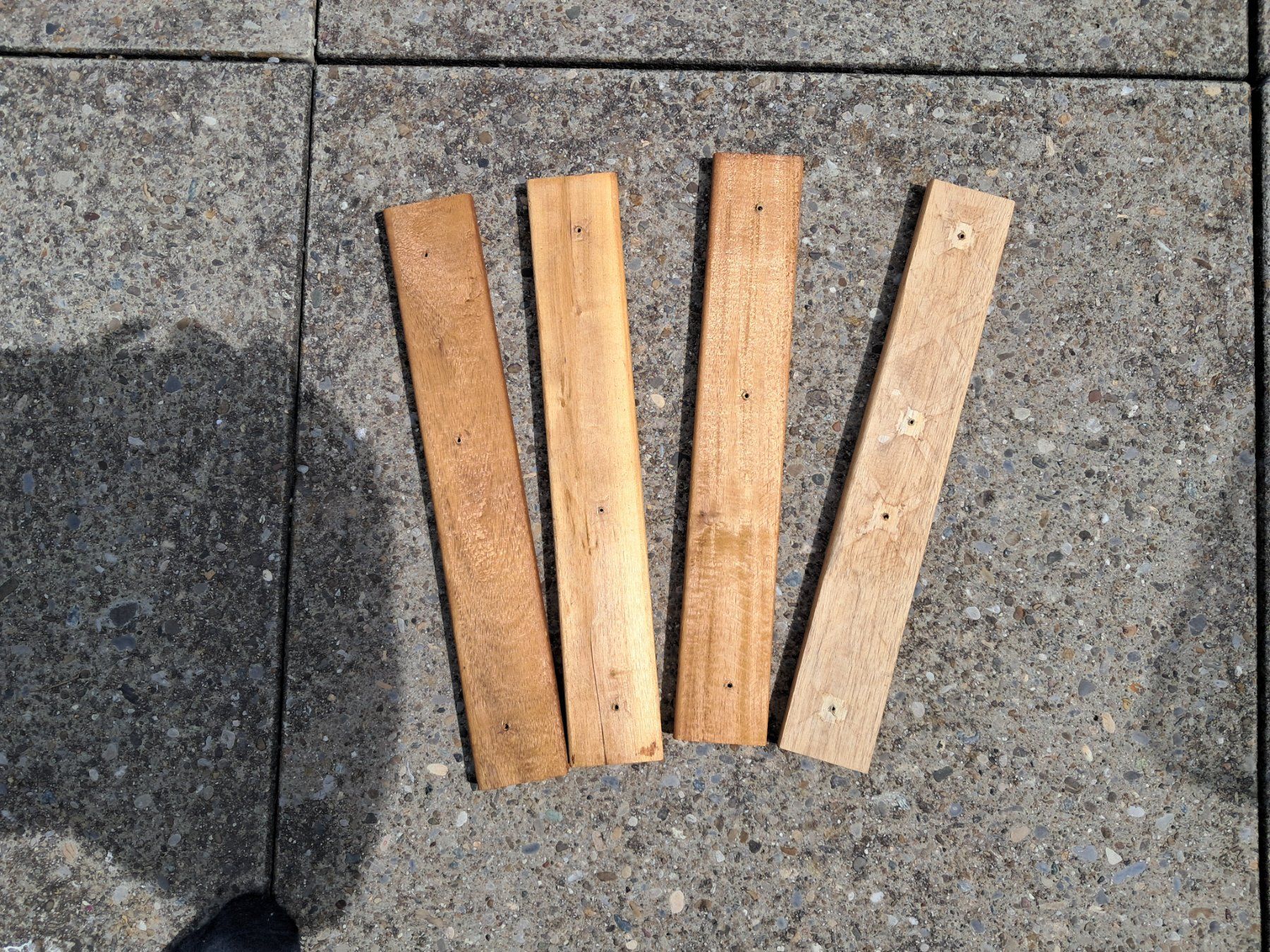 Rivestimenti per pavimenti: 600 Holzlatten von der Klickfliese Akazie – Usato da Bubikon venduto da Mensinger 2