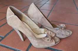 Damenschuhe Globus Pumps beige Grösse 39 kaum gebraucht