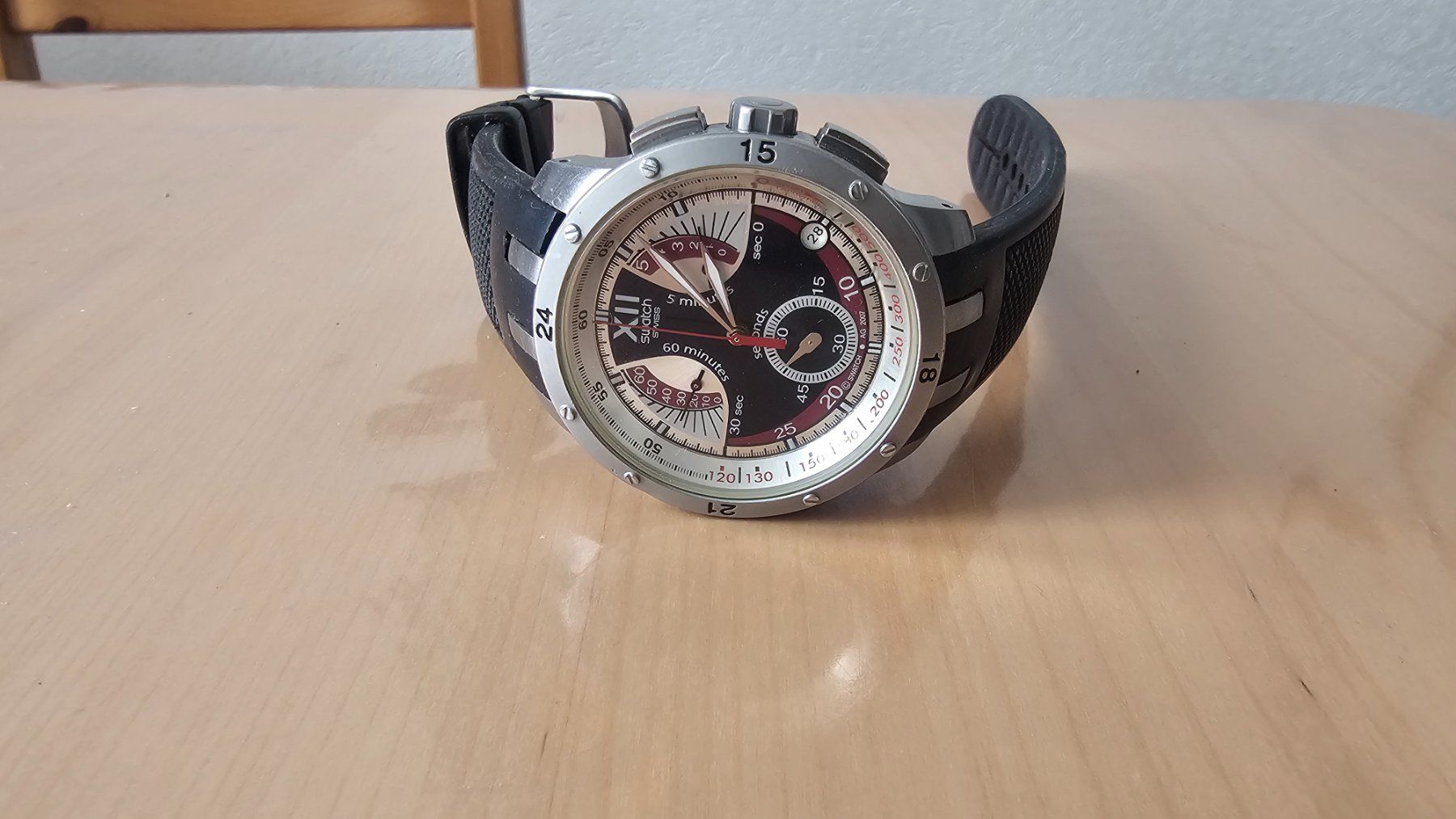 Swatch Uhren: Swatch rétrograde "Evening Black" – Gebraucht aus Etoy von angi020