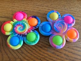 2x Fidget-Spinner: sensorisches Stressabbau Drehspielzeug