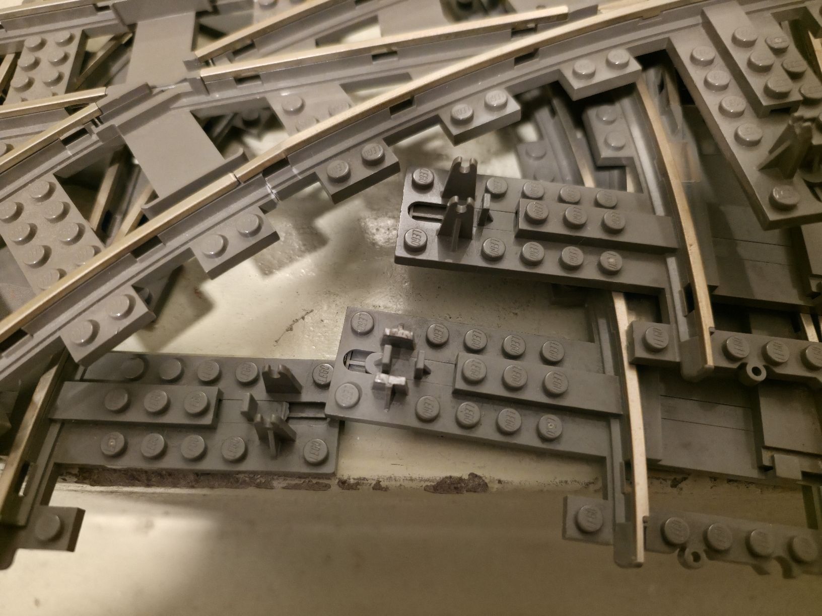 Lego Kit di costruzioni: Lego 9v Eisenbahn Weichen – Usato da Münchwilen TG venduto da ff- 1