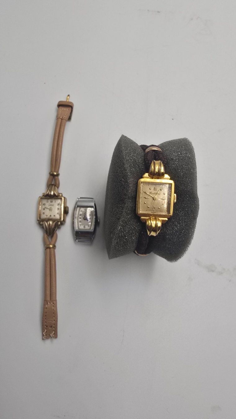Orologi: Lot de montres – Difettoso da La Chaux-de-Fonds venduto da curtitswisswatches