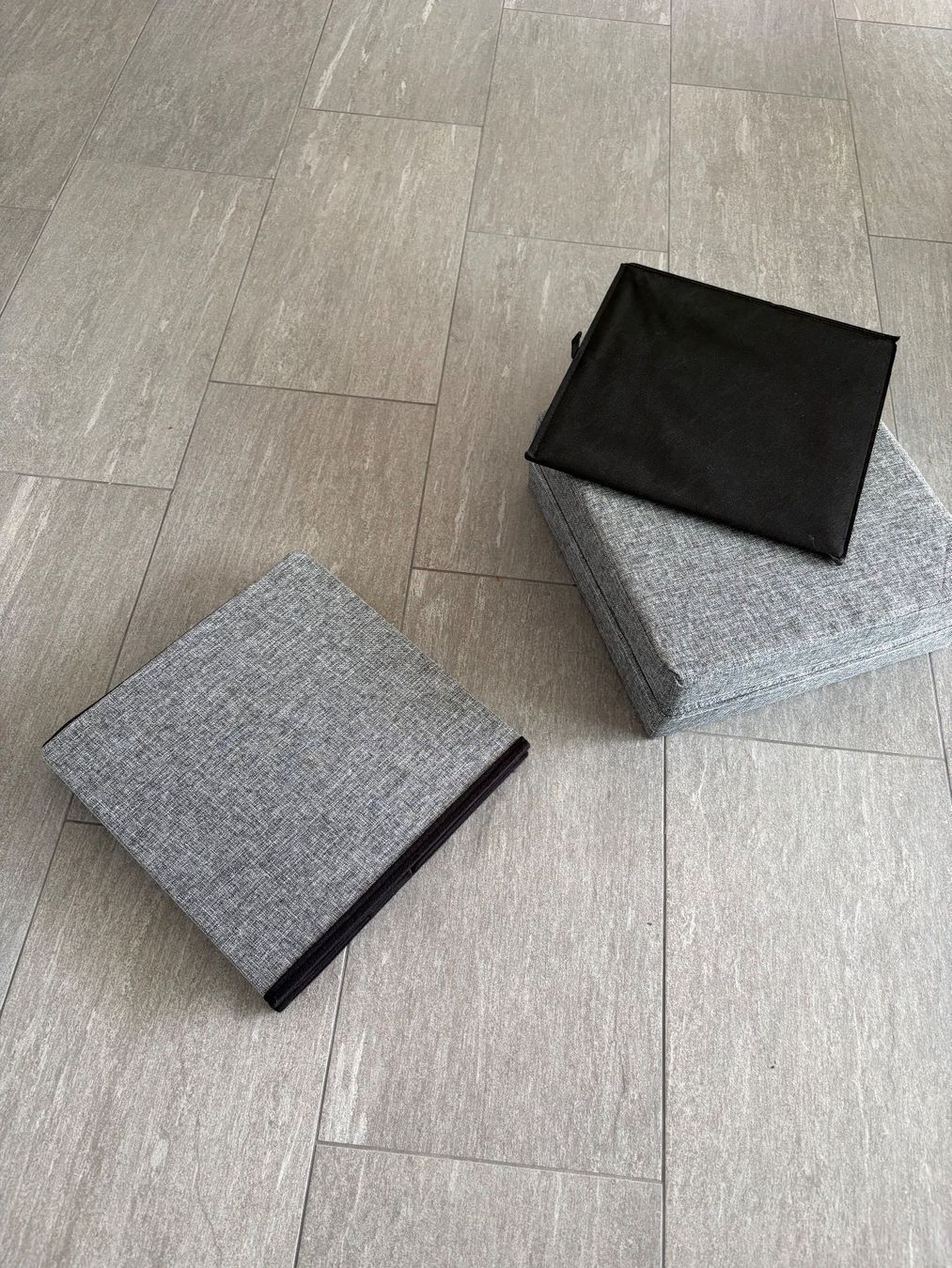 Hocker: Hocker, klappbar – Gebraucht aus Wetzikon ZH von XERA02 7
