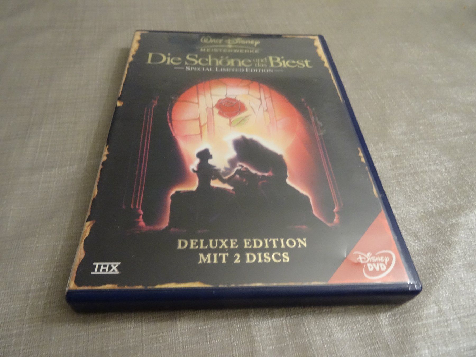 Tutti i DVDs: Die Schoene und das Biest DVD - Deluxe Edition – Usato da Olten venduto da Disc-Verkauf