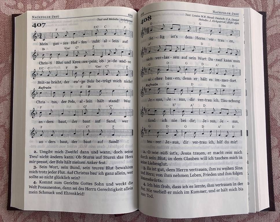 Libri: Singt dem Herrn – Nuovo (secondo la descrizione) da Kaltbrunn venduto da Klb 4