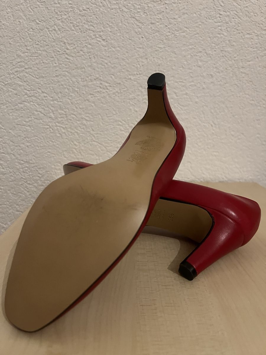 Scarpe da donna: Escarpins rouges, T 36.5 – Usato da St-Pierre-Clages venduto da ste_xk6p 4