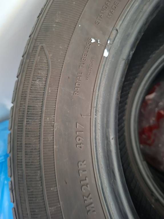 Pneumatici & Ruote complete: 4 sommerreifen 215/65R16 C – Usato da St. Antoni venduto da Menzce 1