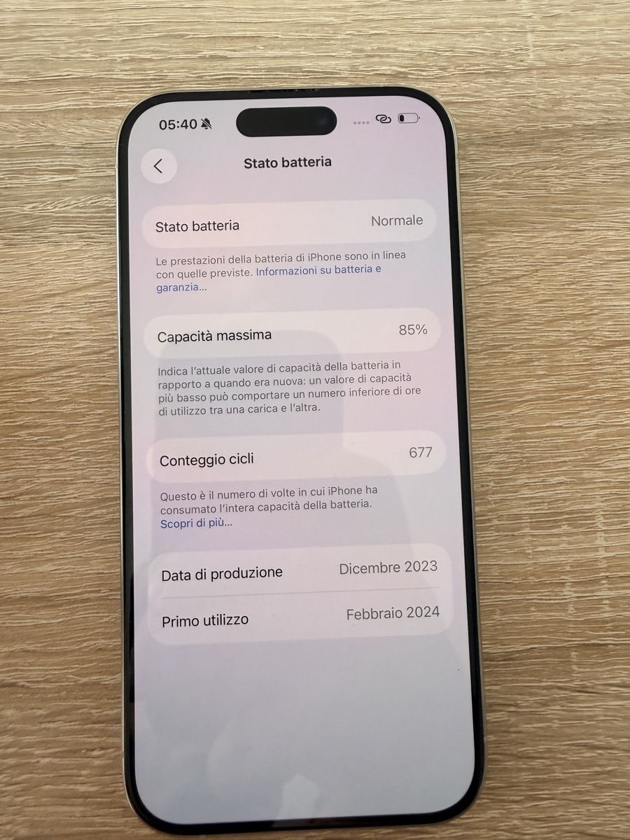 Apple Portables: Iphone 15PRO 256gb – D'occasion à Ibach par MR_store 5