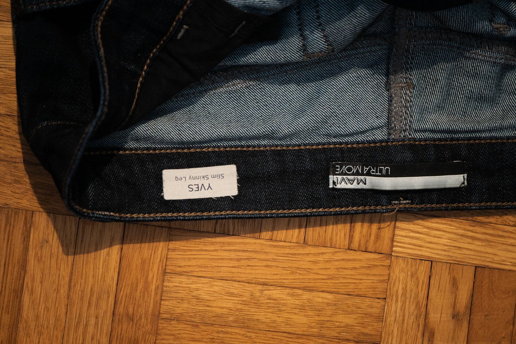 Mavi Jeans: Jeans Mavi Ultramove Yves – Usato da Bassersdorf venduto da Cyrill13 2