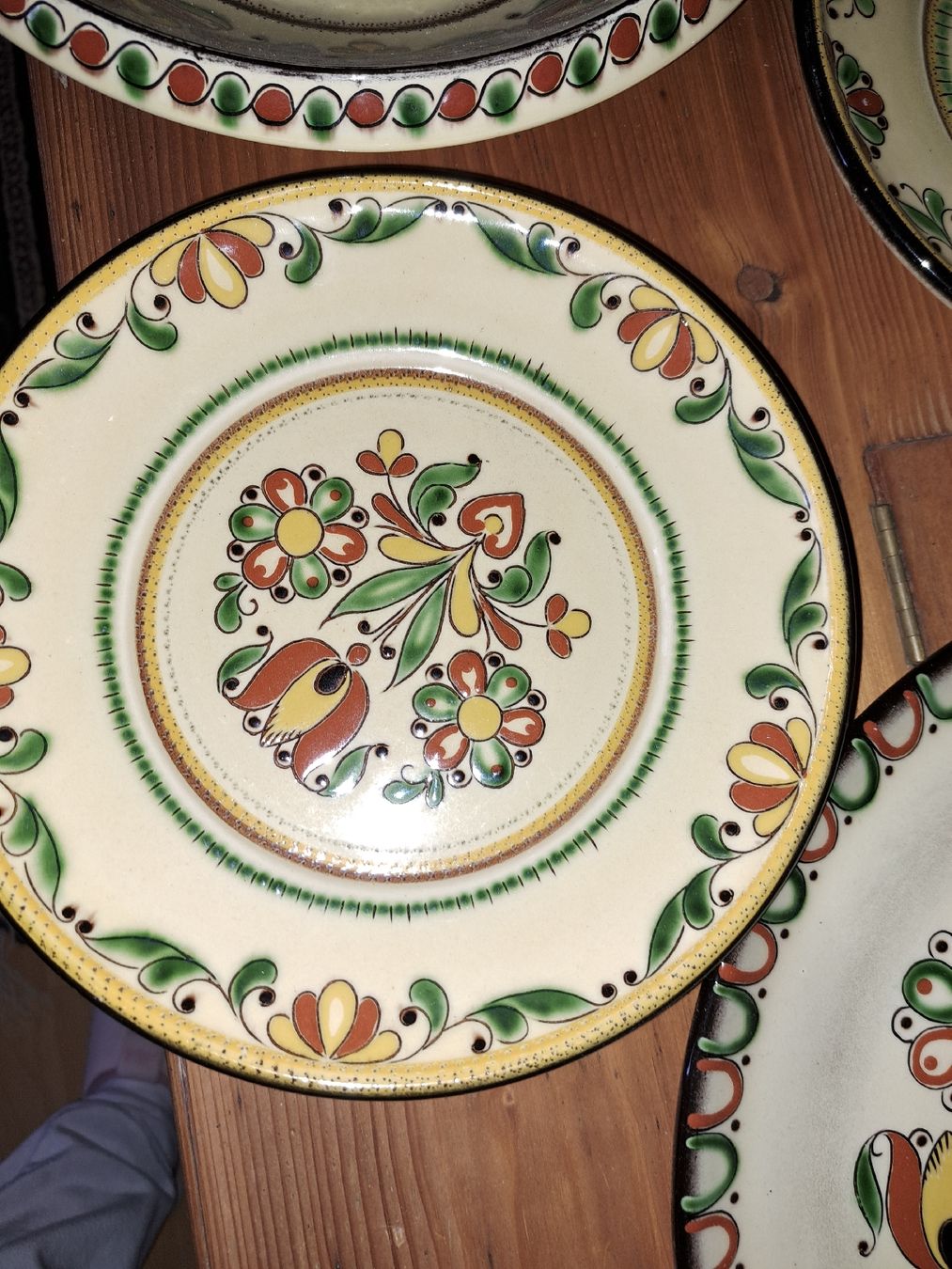 Set di piatti: Keramik-Set von Alt Langnau, handbemalt,  – Usato da Kölliken venduto da Upcycling-by-Mc-TAM 2
