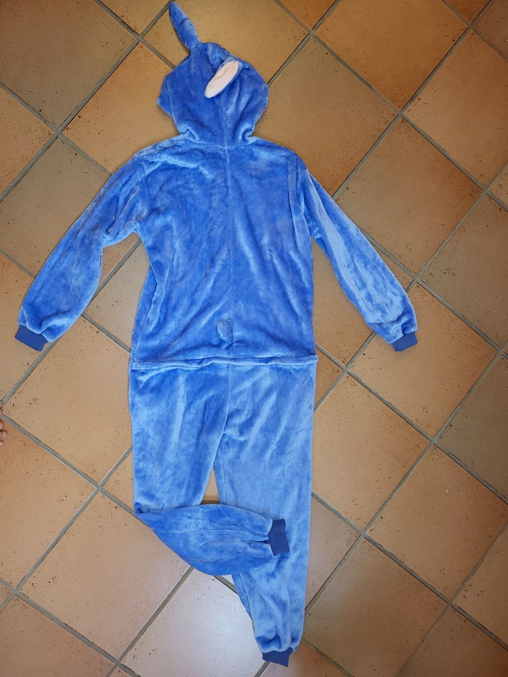 Jumpsuits: Disney's Stitch Onesie / Einteiler / Jumpsuit – Gebraucht aus Oberwangen b. Bern von trodan 1