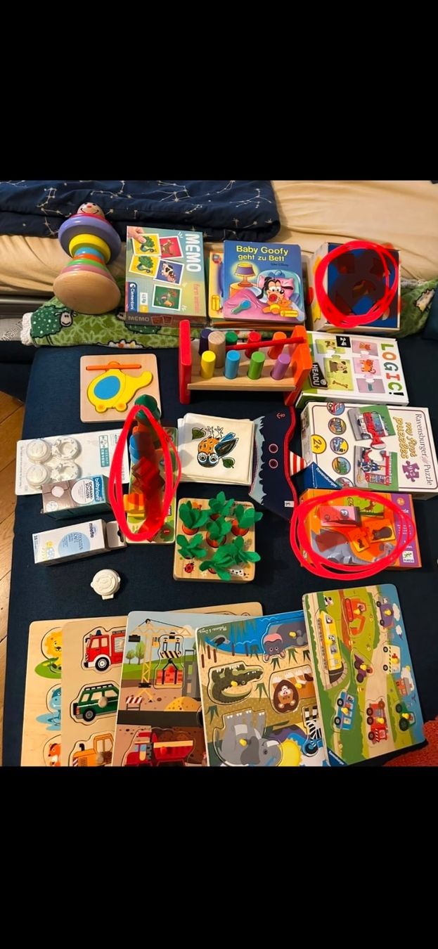 Jouets: Spielzeugpaket – D'occasion à Kreuzlingen par kat_9xp5 1