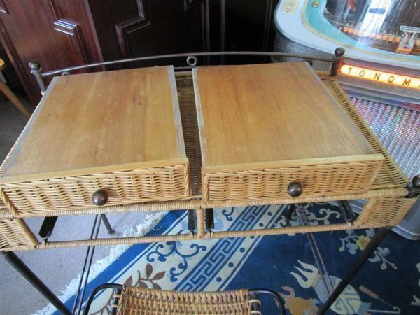 Schreibtische: Nissen String Rattan Schreibtisch Hocker Landh Nissen String – Gebraucht aus Luzern von antikdesign2552 4
