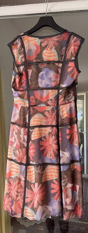 Kleider: Echtes Chanel-Seidenkleid – Gebraucht aus Gränichen von Chanelsusi 1