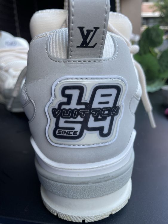 Louis Vuitton Chaussures hommes: Louis Vuitton Sneaker Gr. 44 - Top Zustand – D'occasion à Luzern par lakum27 3