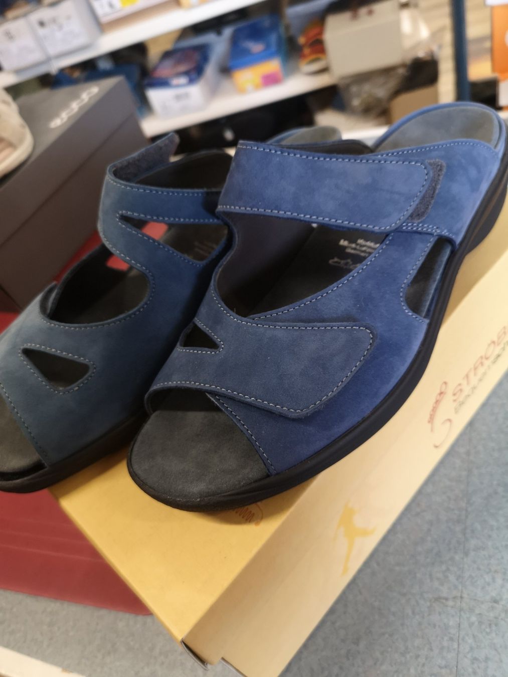Damenschuhe: Ströber Bequemschuh – Neu und originalverpackt aus Möhlin von Highwaytom