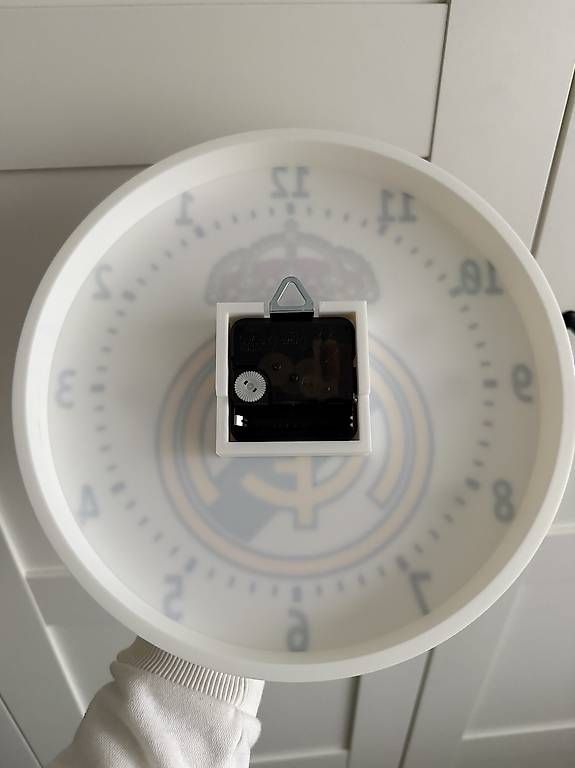 Orologi da terra & Orologi da parete: Real Madrid Wanduhr – Nuovo (secondo la descrizione) da Grenchen venduto da nicus_aveiro 1