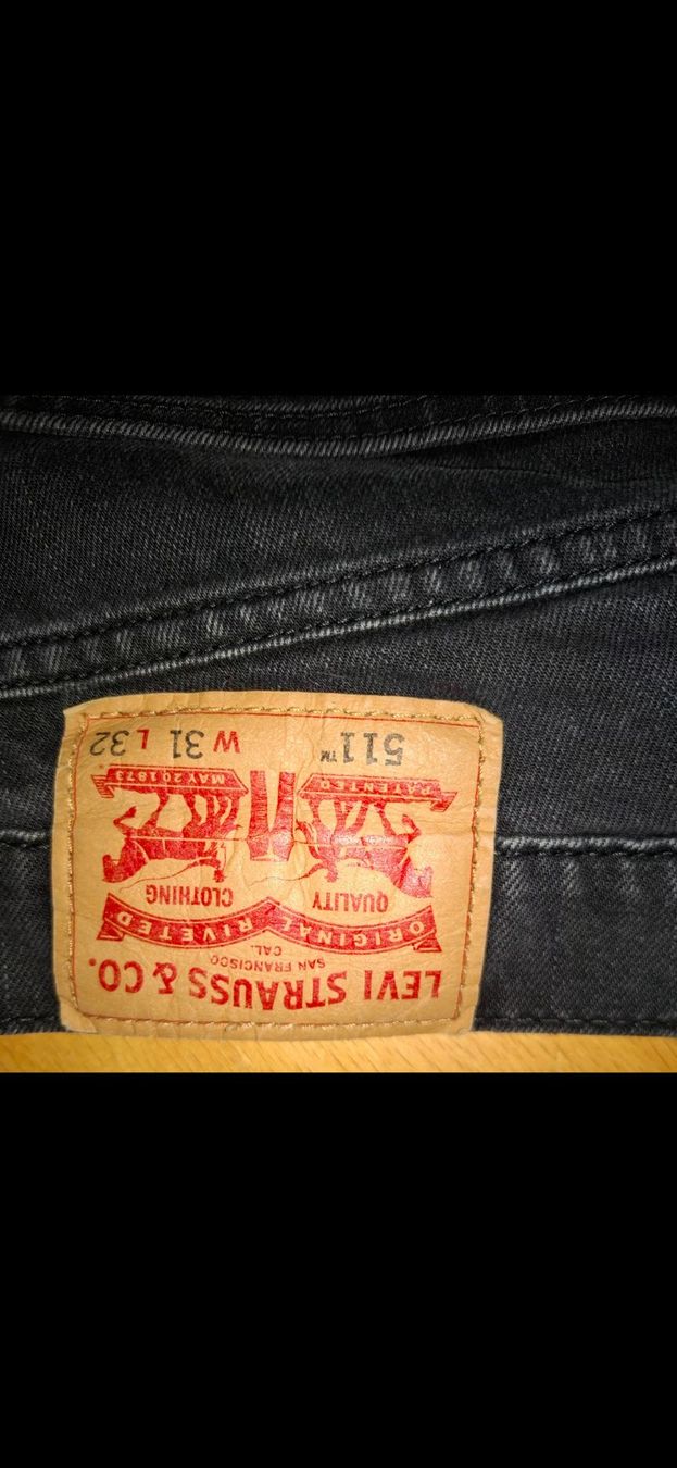 Jeans: 3 Jeans W32 L32 – Nuovo (secondo la descrizione) da Le Locle venduto da Threads_CH 1