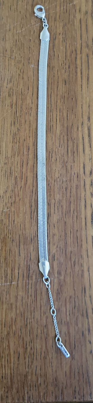 Armbänder & -reifen: Armband flach fliessend verstellbar – Neu (gemäss Beschreibung) aus Winterthur von rab_tr8n