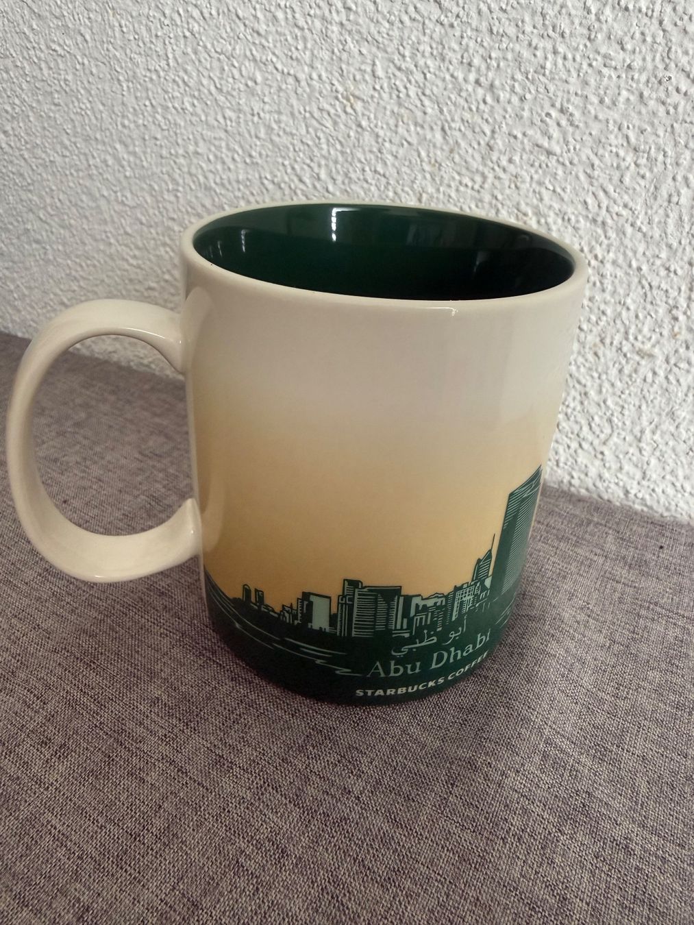 Starbucks Tazze: ABU DHABI - Starbucks Tasse Mug – Usato da Zürich venduto da Dan_Hak 1