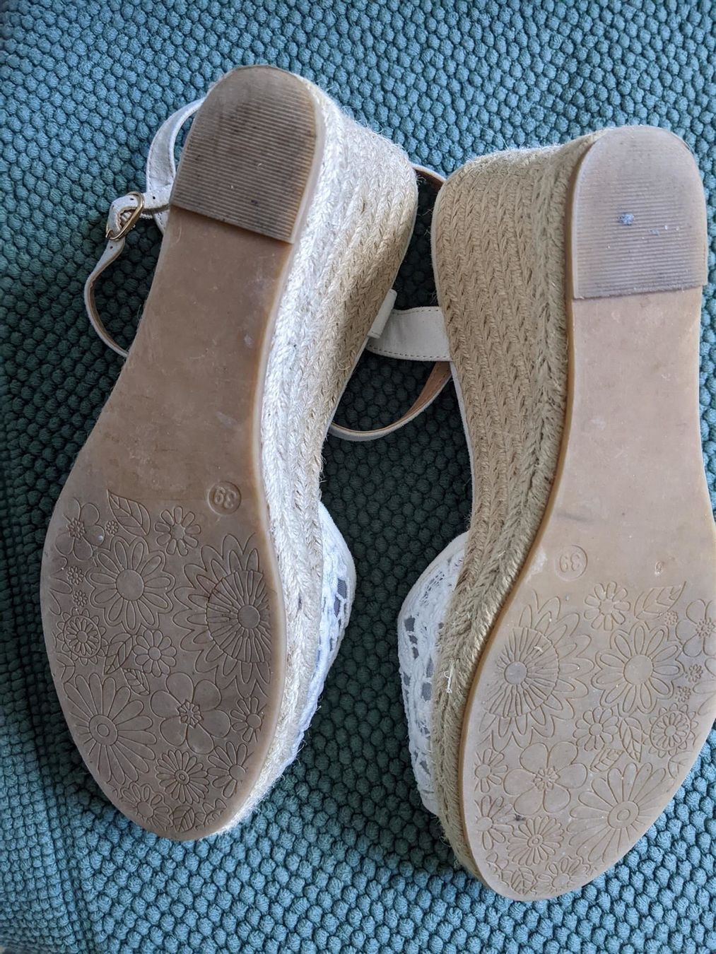 Scarpe da donna: Sandales corde et dentelle 39-40 – Nuovo (secondo la descrizione) da Petit-Lancy venduto da lilycerise 4