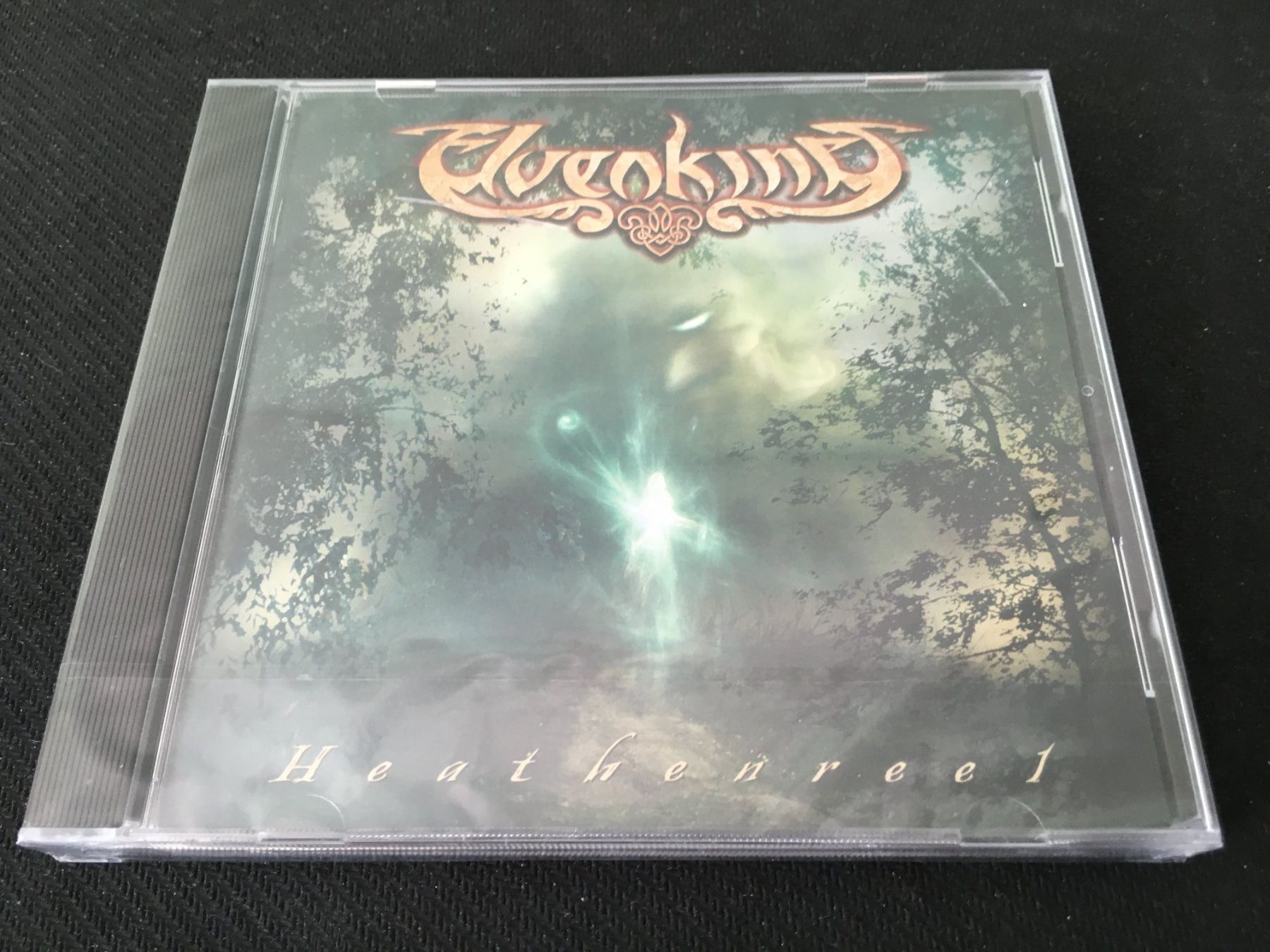 CD: Elvenking - Heathenreal -CD- Neu&Sealed – Nuovo e nell'imballaggio originale da St.Gallen venduto da MedienJoe