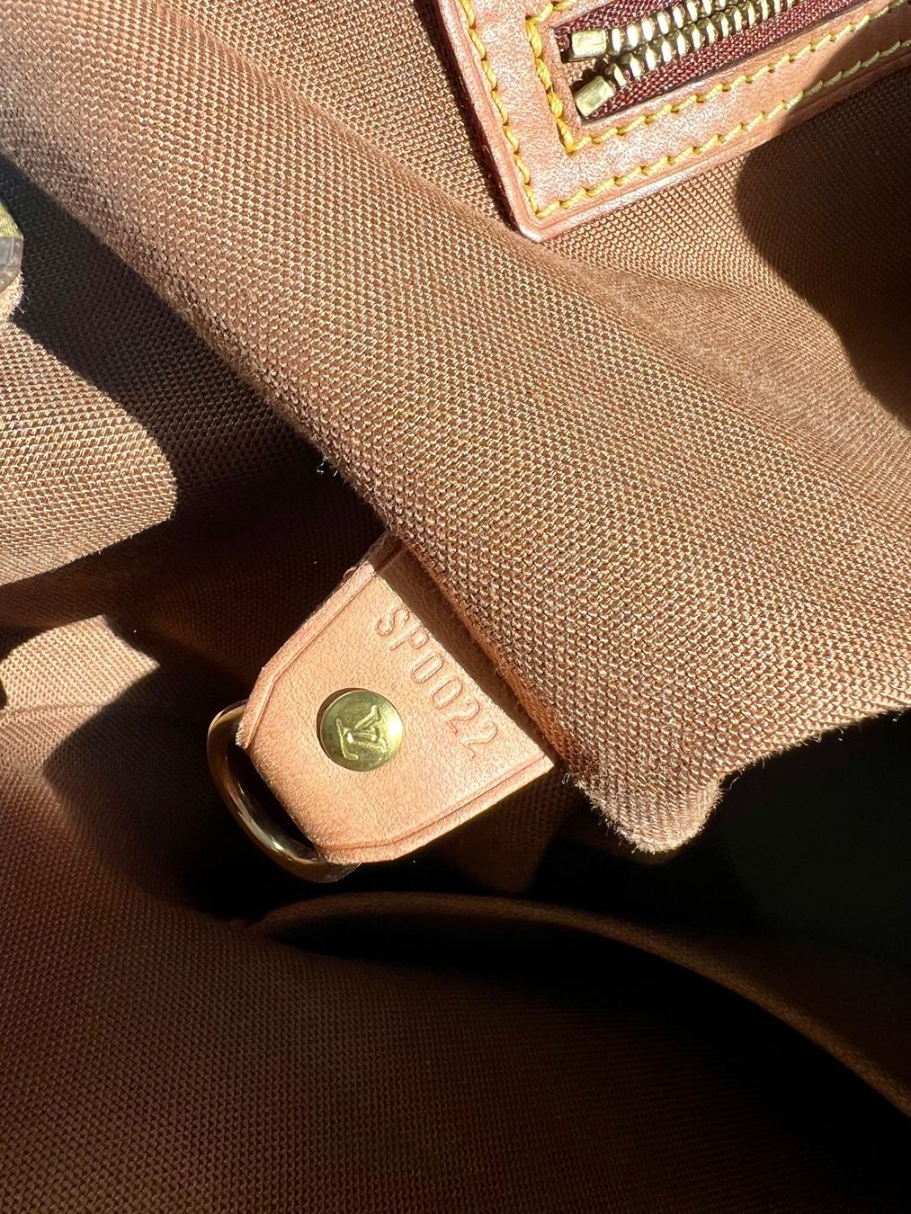 Louis Vuitton Borse: LOUIS VUITTON ABESSES MESSENGER MONOGRAM CANVAS M45257 – Usato da Pratteln venduto da Luxus.Fee 3