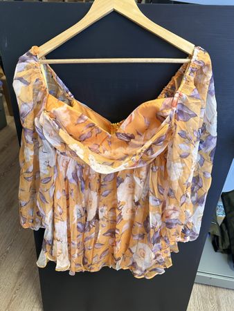 Kleid Grösse 40 mit Etikett neu