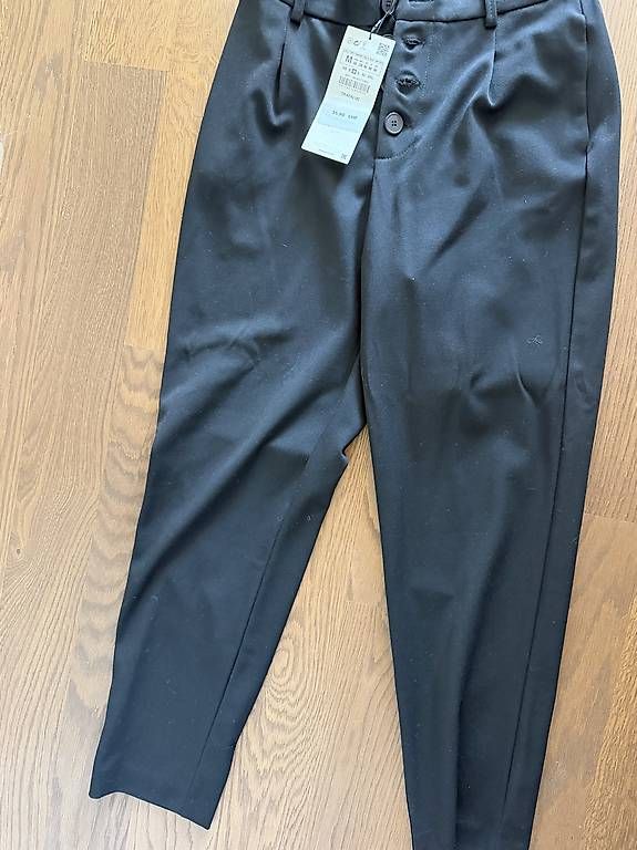 Completi & Tailleur: BLAZER UND HOSE VON MANGO UND ZARA – Usato da Uetikon am See venduto da randag88 1
