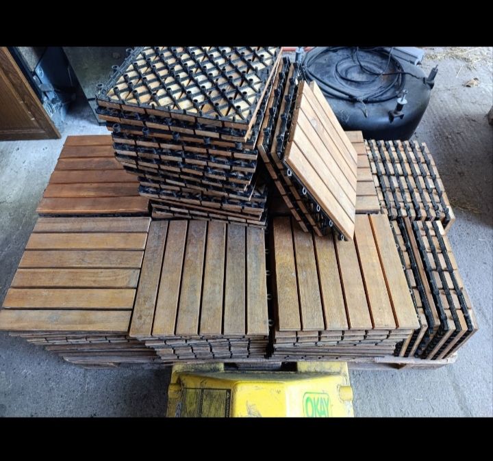 Revêtements de sol: Holzfliesen Akazie 20 m2 – D'occasion à Eschenbach SG par manu-sonnenschein 4