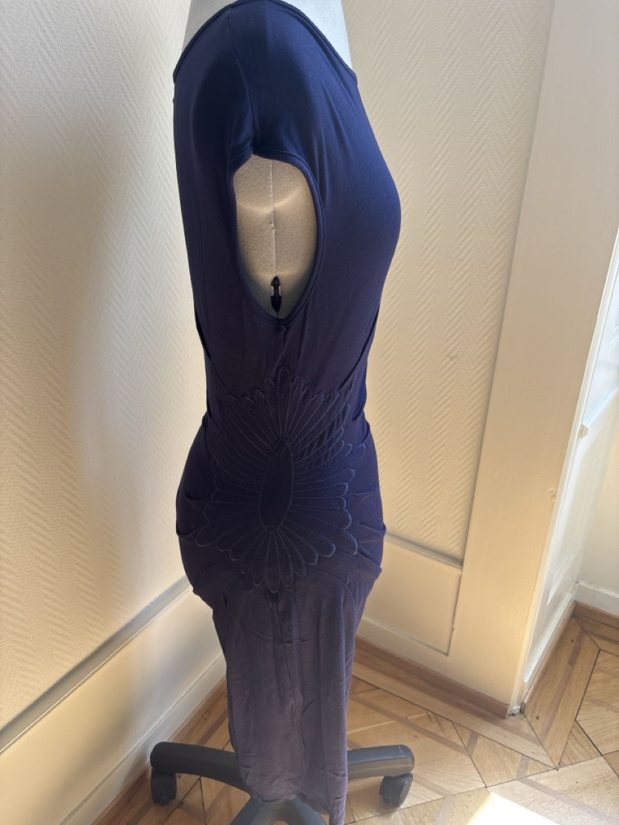 Kleider: Robe marine taille s drapée bon état – Gebraucht aus Genève von fan_5n8s 2